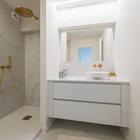 Jamani - 0101 アパート *